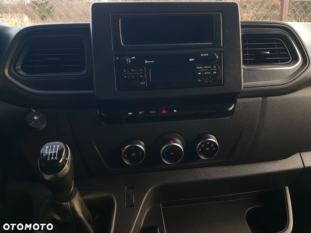 Renault MASTER KONTENER 8EP 4,23x2,25x2,25 KLIMA MANUAL KRAJOWY 6-BIEGÓW - 10