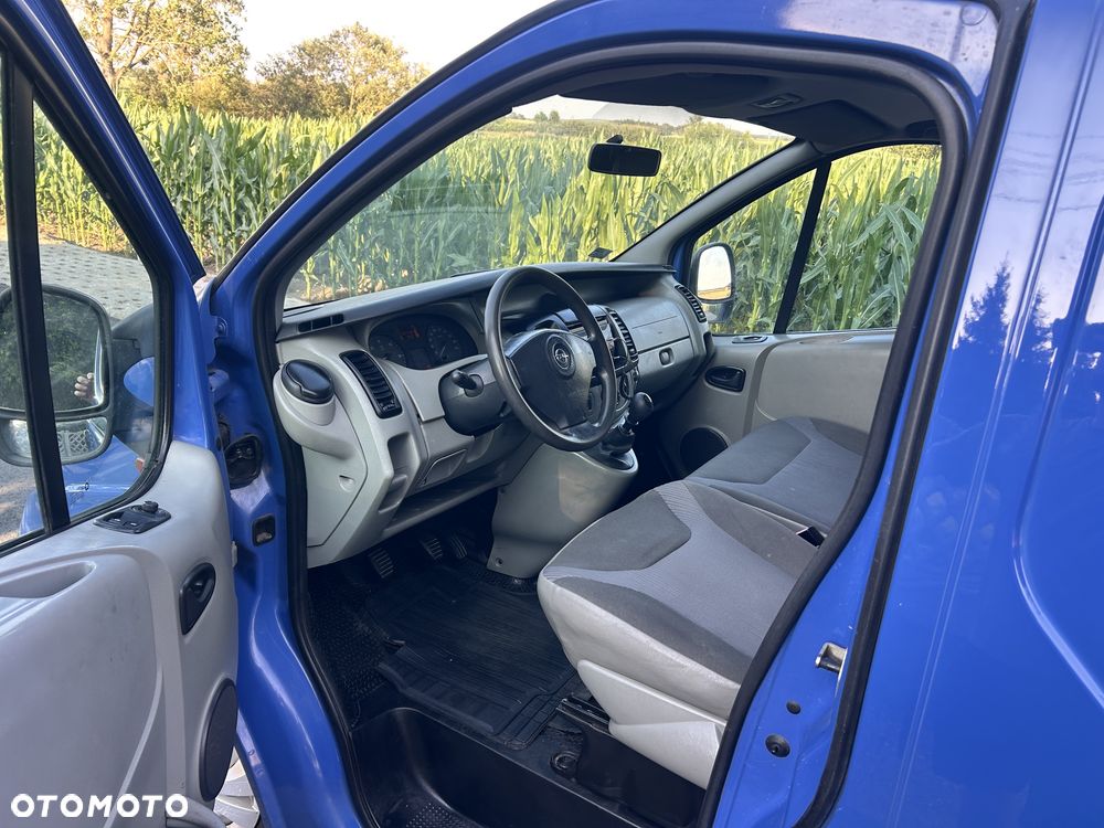 Opel Vivaro - 5