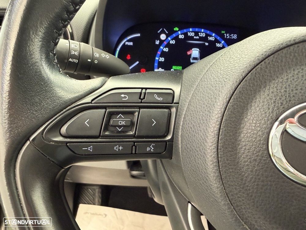 Toyota Yaris Cross 1.5 HDF Comfort - 21