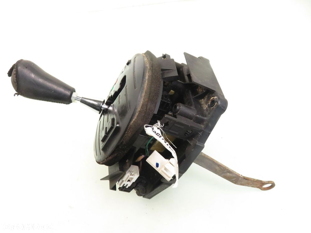 LEWAREK LEXUS IS 200 - 3