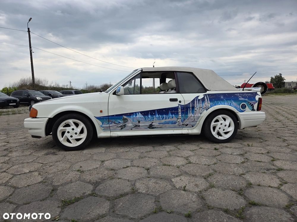 Ford Escort 1.6 Ghia - 1
