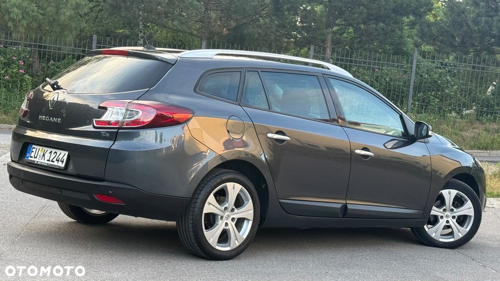 Renault Megane TCe 130 Bose Edition - 30