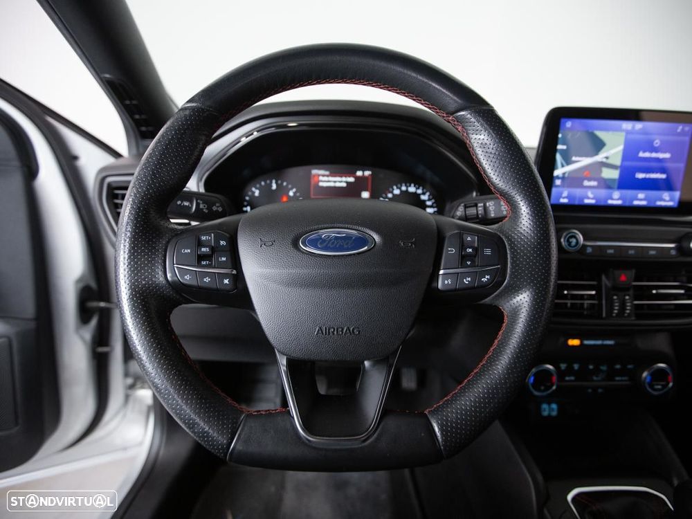 Ford Focus SW 1.5 TDCi EcoBlue Active - 14