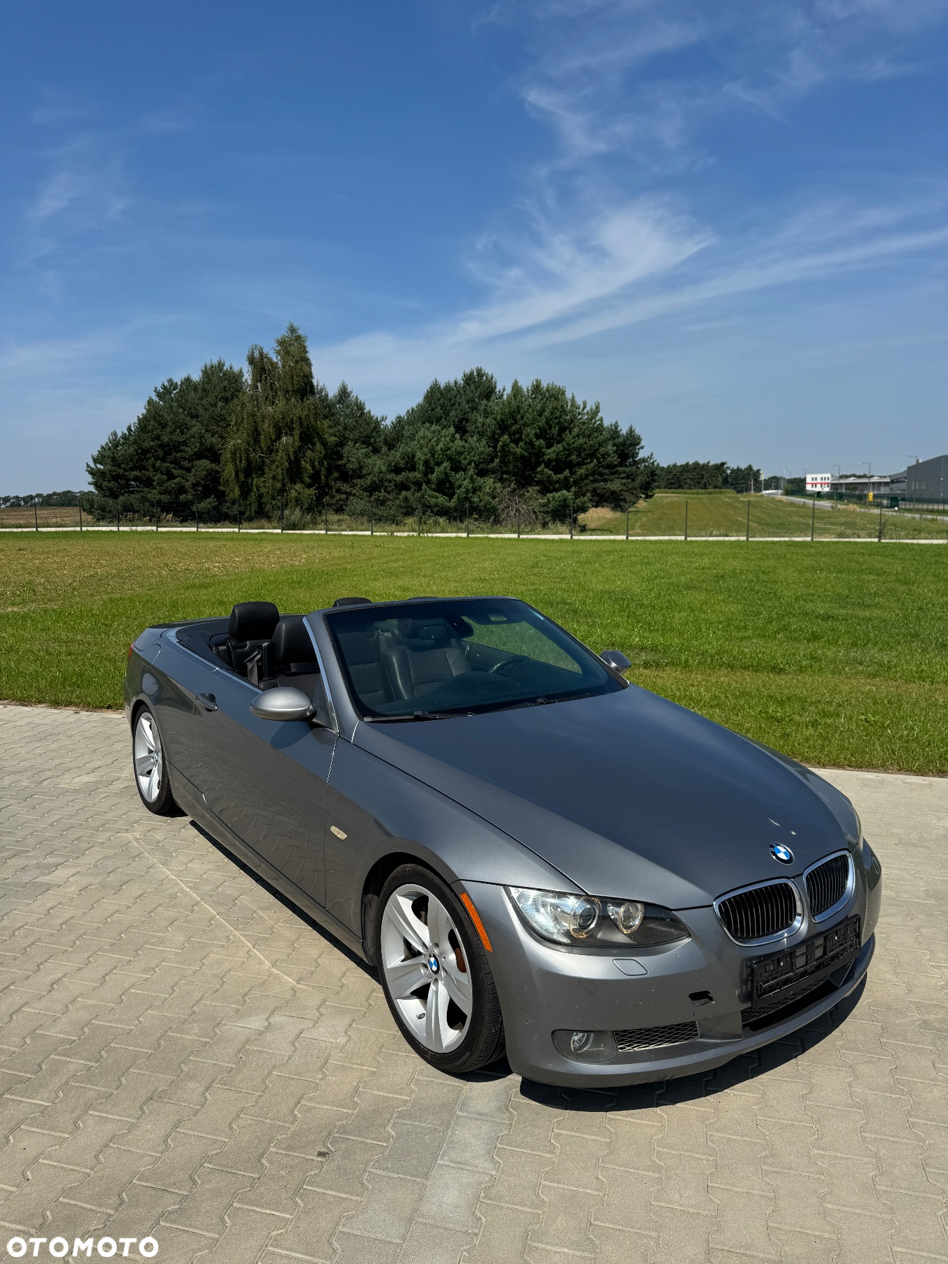 BMW Seria 3 335i Cabrio - 13