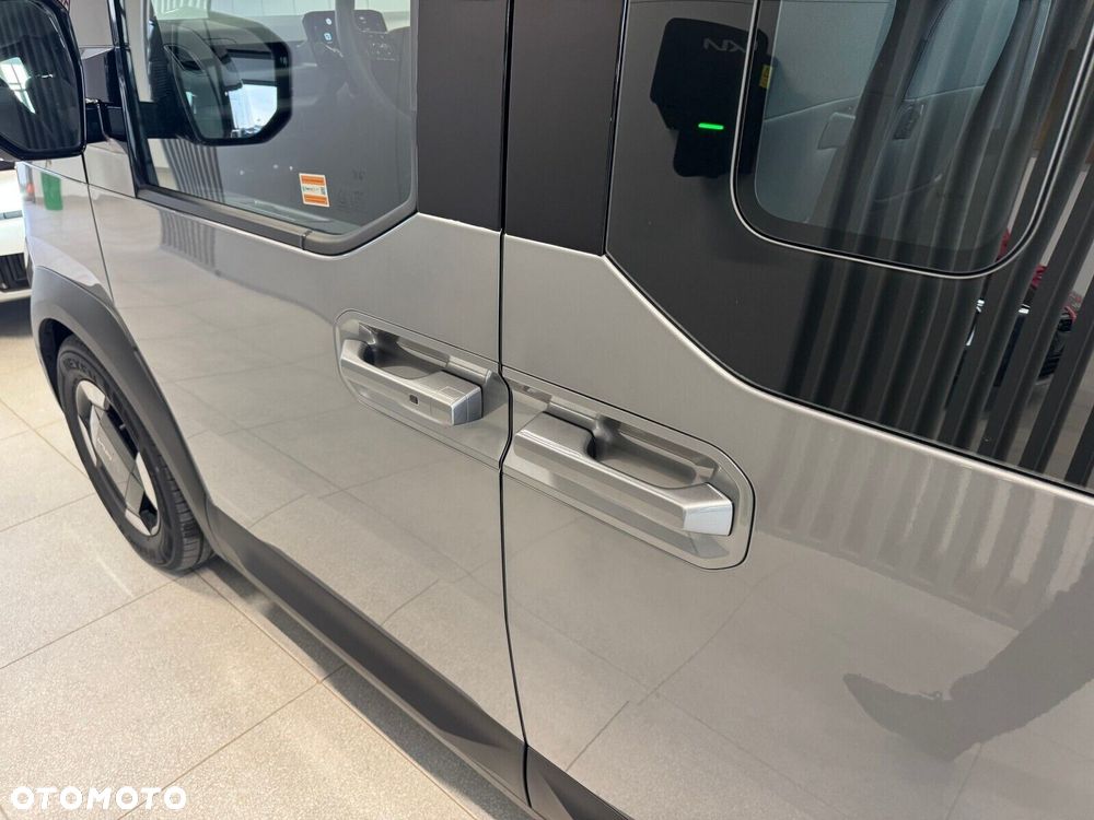 Kia PV5 - 27