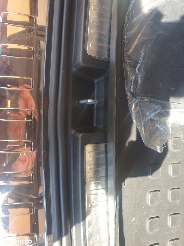 Mercedes-Benz GLS - 14