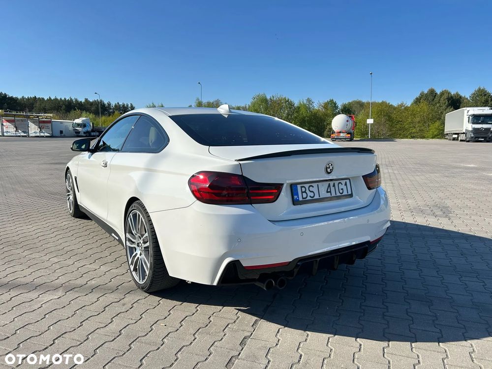 BMW Seria 4 428i Coupe Sport Line - 7