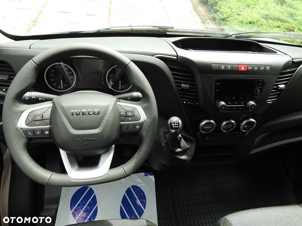 Iveco DAILY 35S18 NOWY PLANDEKA WEBASTO KLIMATYZACJA TEMPOMAT ASO  180KM - 29