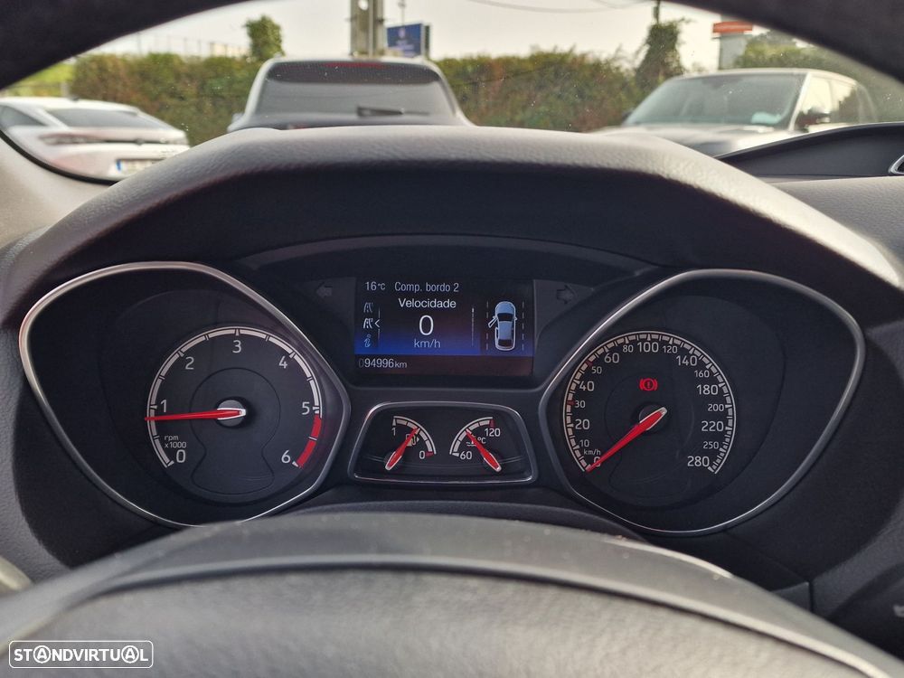 Ford Focus SW 2.0 TDCi ST-2 - 25