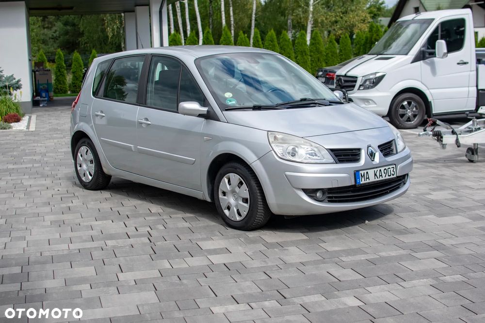 Renault Scenic - 33