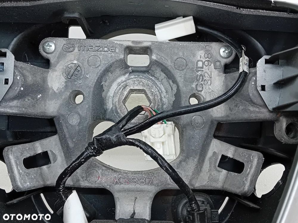 KIEROWNICA Z PODUSZKĄ MAZDA 6 ( 07-13 ) GS1D-32-980D GS1E57K00 - 11