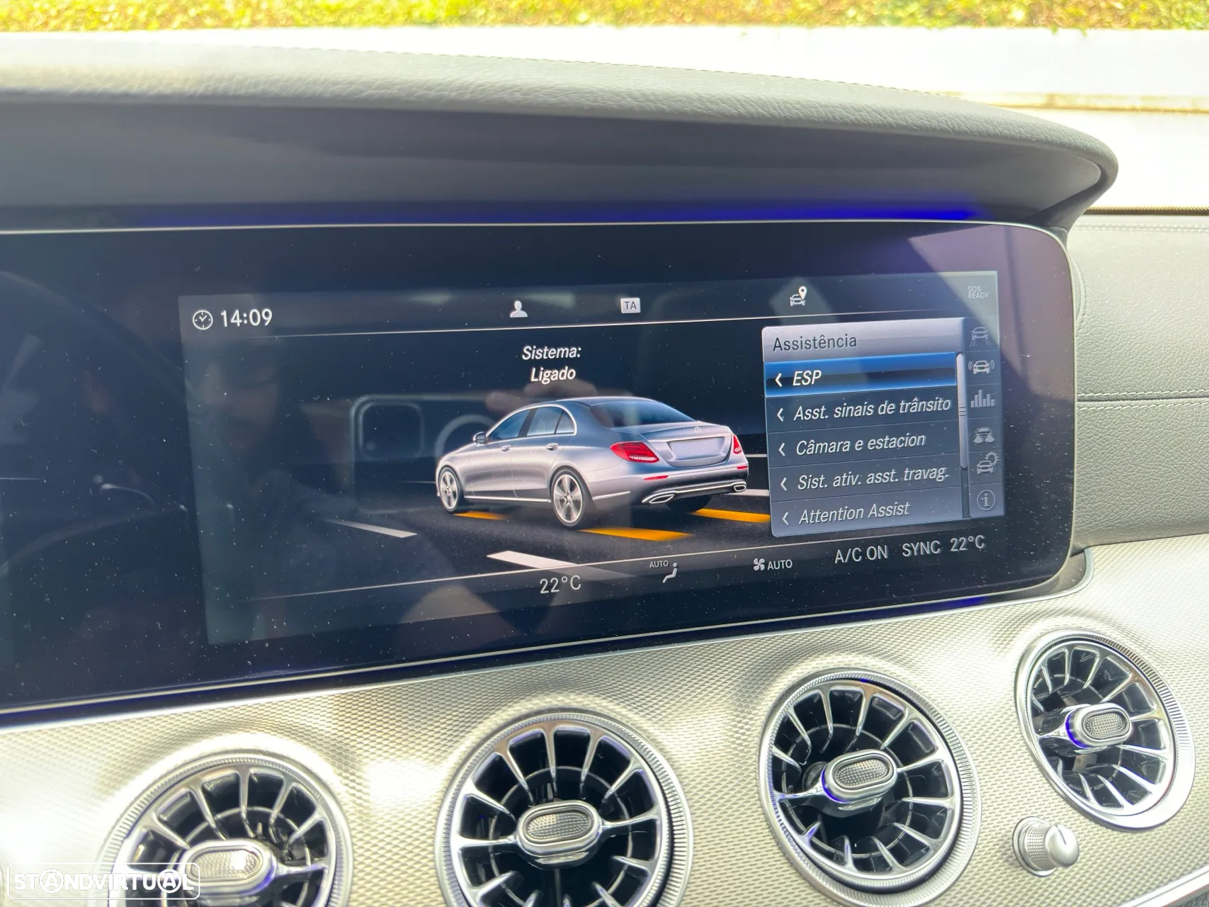 Mercedes-Benz E 220 d 9G-TRONIC AMG Line - 55