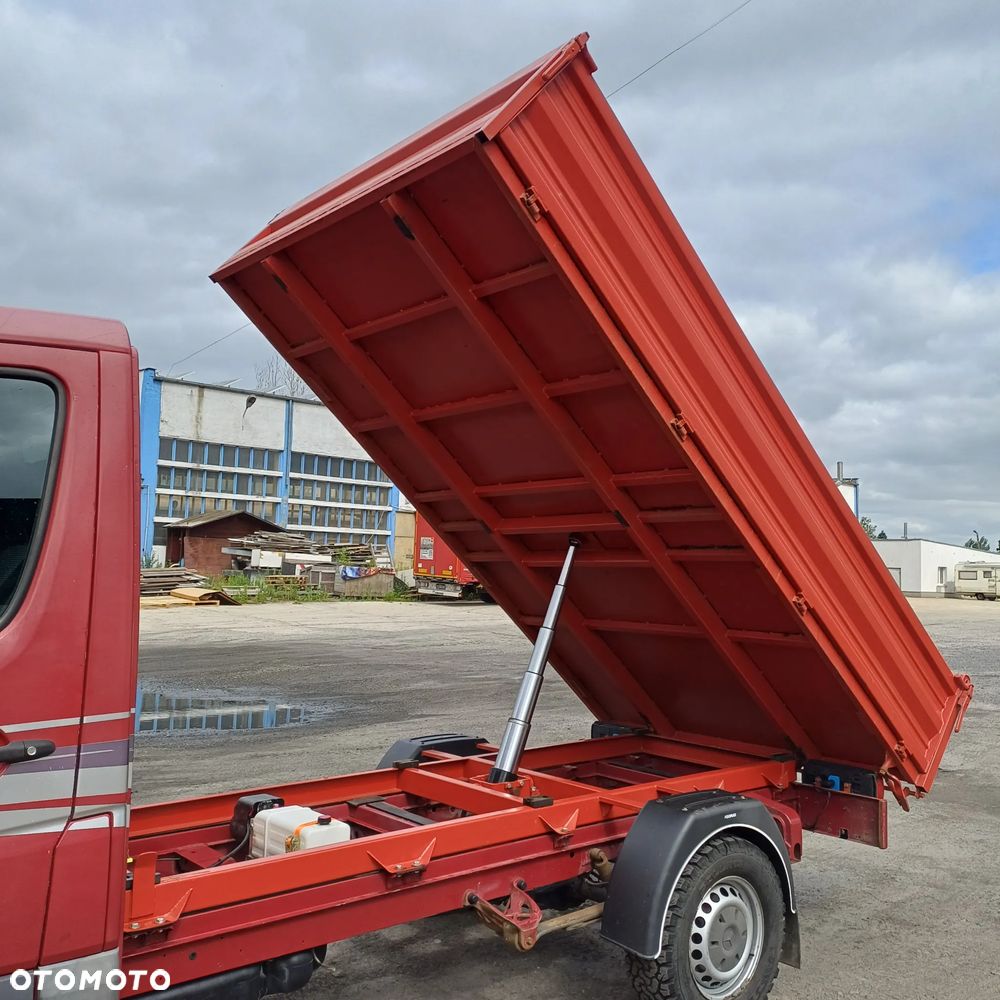 Mercedes-Benz Sprinter - 9