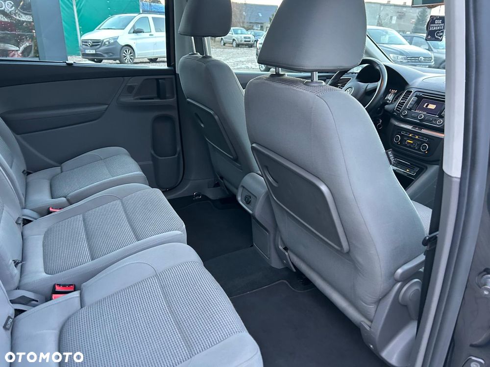 Volkswagen Sharan 2.0 TDI Comfortline - 18