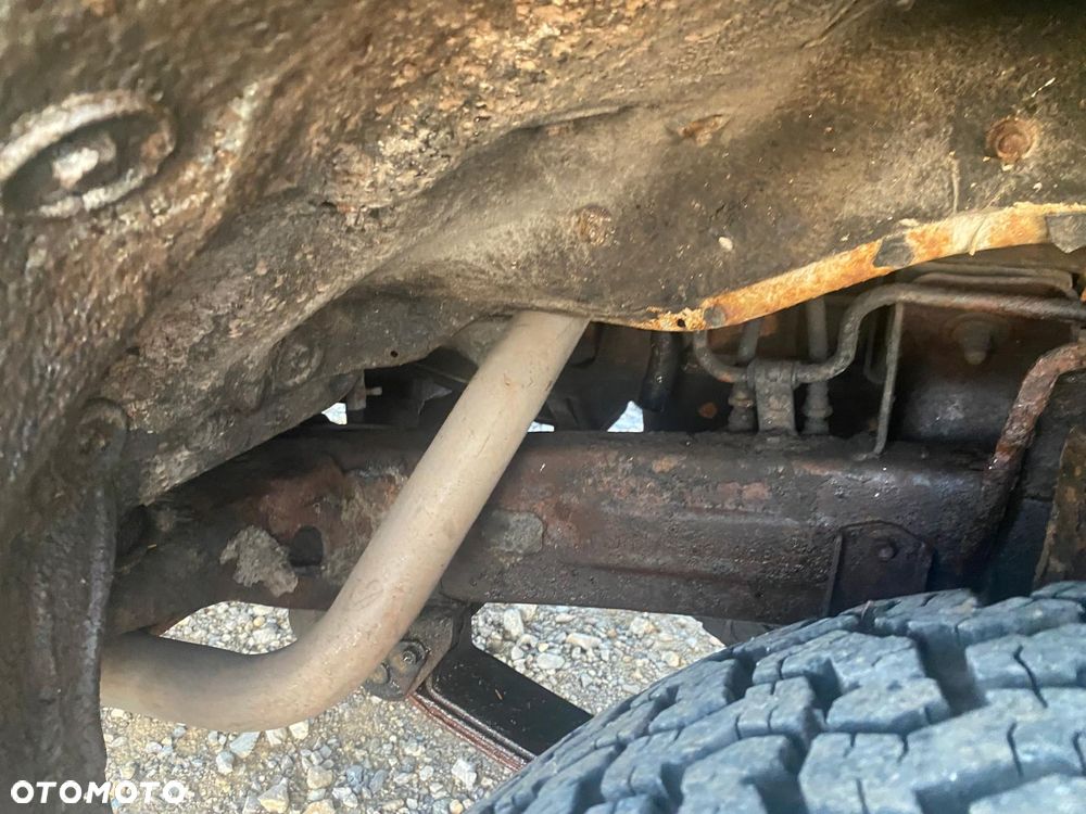 Toyota Land Cruiser - 18