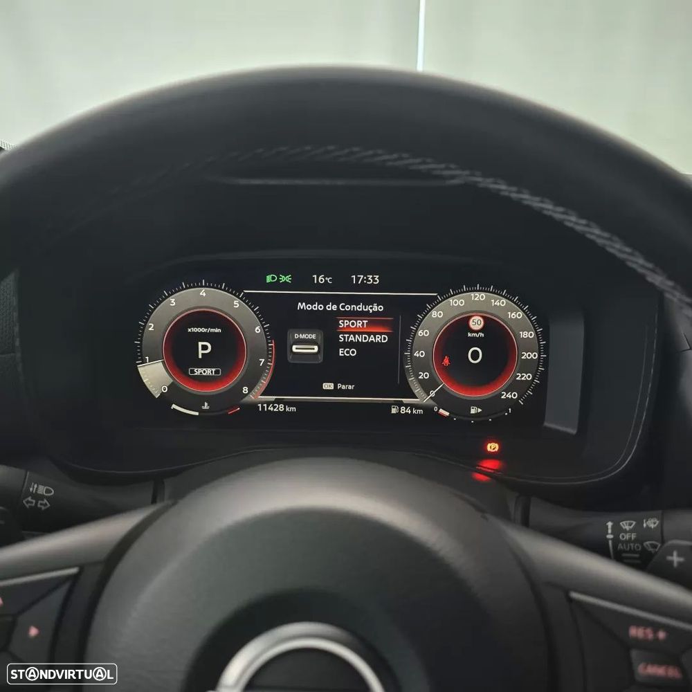 Nissan Juke 1.0 DIG-T N-Connecta NAV. DCT - 31