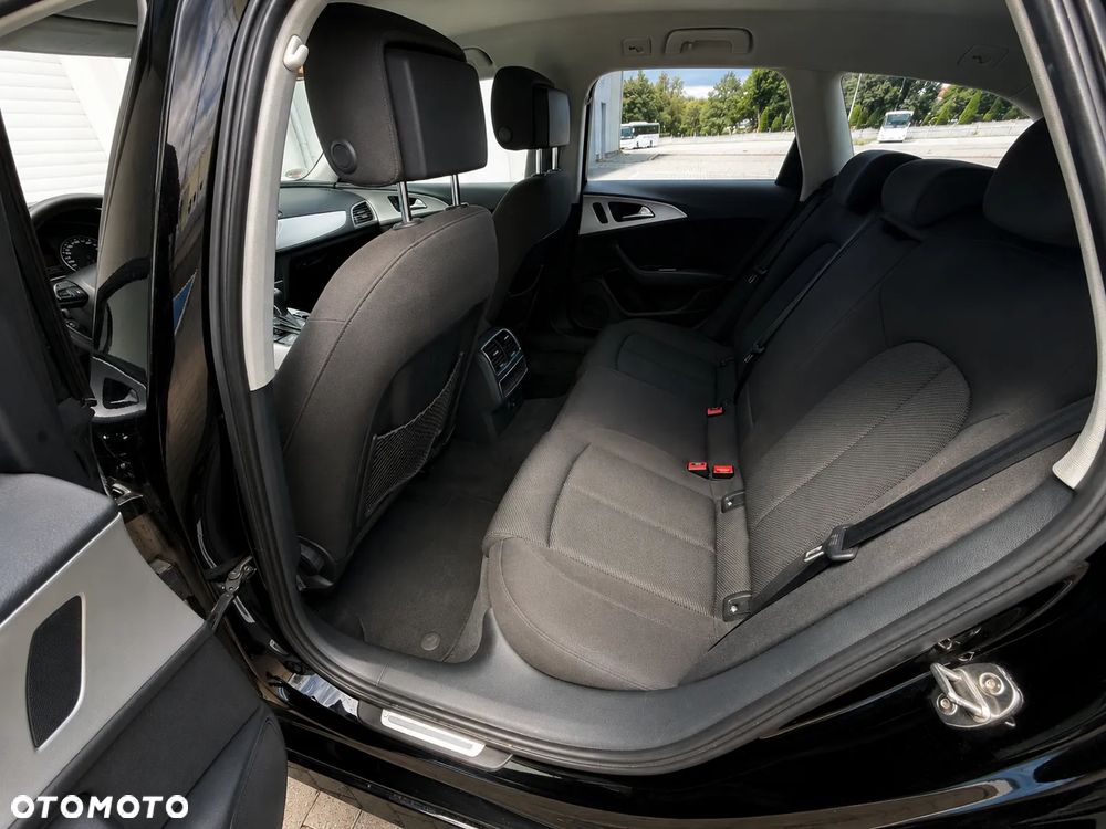 Audi A6 Avant 2.0 TDI Ultra S tronic - 13