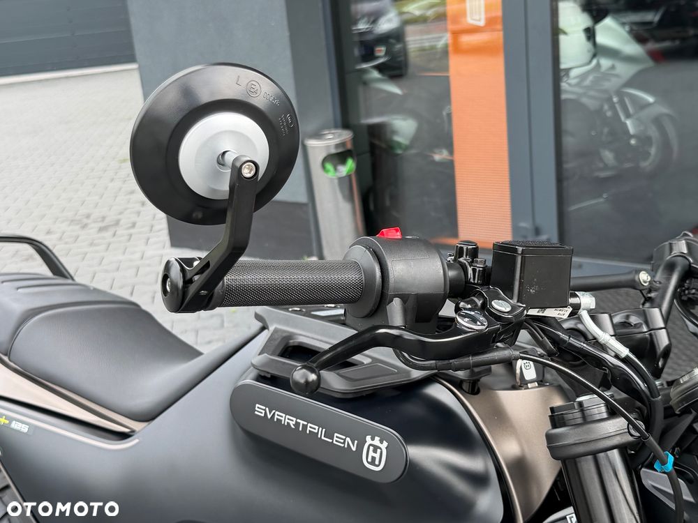 Husqvarna Svartpilen - 18