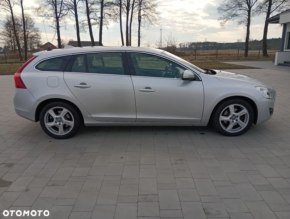 Volvo V60 - 4