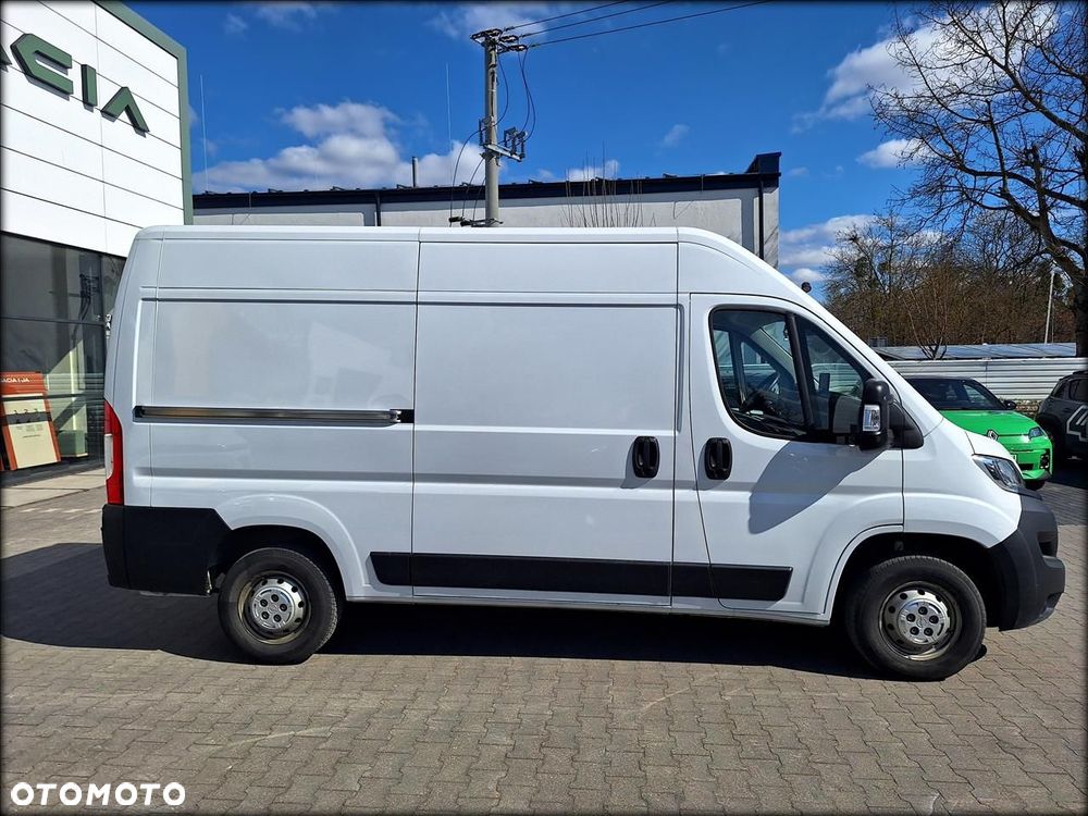 Opel movano - 3