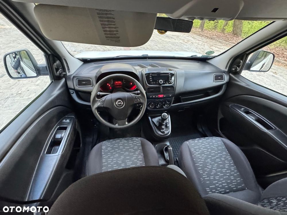 Opel Combo 1.6 CDTI Enjoy - 19