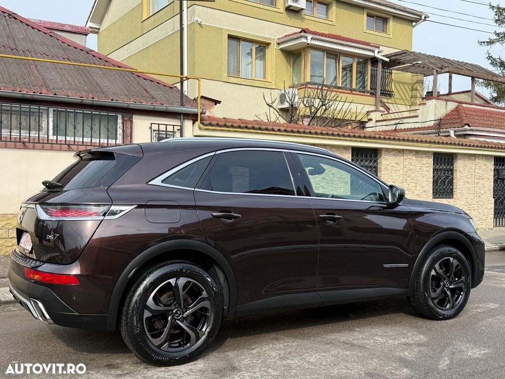 DS Automobiles DS 7 Crossback - 11