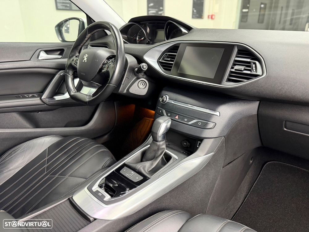 Peugeot 308 SW 1.6 BlueHDi Allure EAT6 - 24