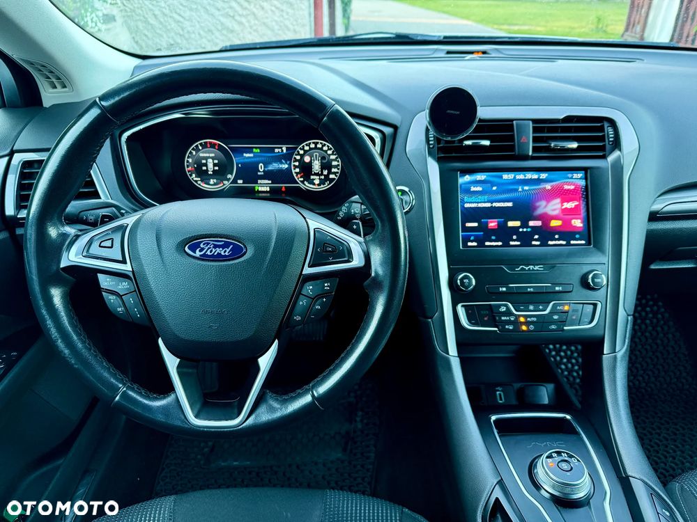 Ford Mondeo 2.0 EcoBlue Titanium - 23