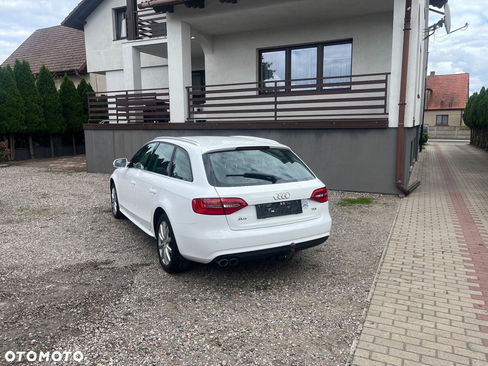 Audi A4 Avant - 6