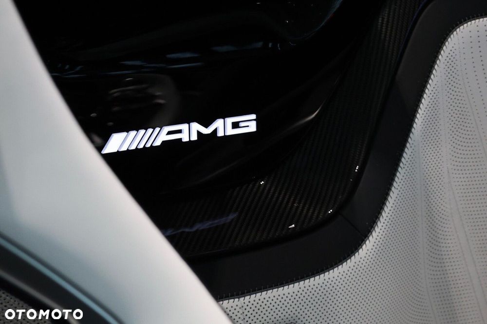 Mercedes-Benz AMG GT - 36