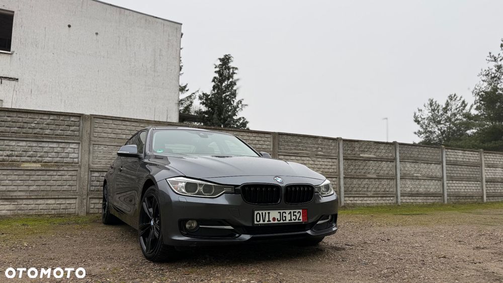 BMW Seria 3 - 26