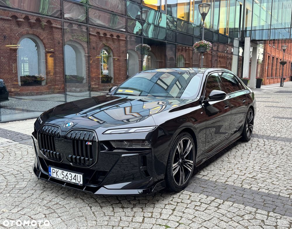 BMW Seria 7 740i - 1