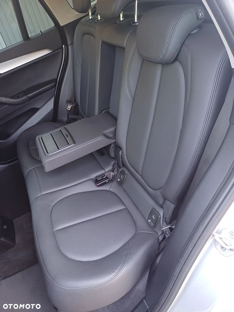 BMW X1 sDrive18d Sport Line sport - 19