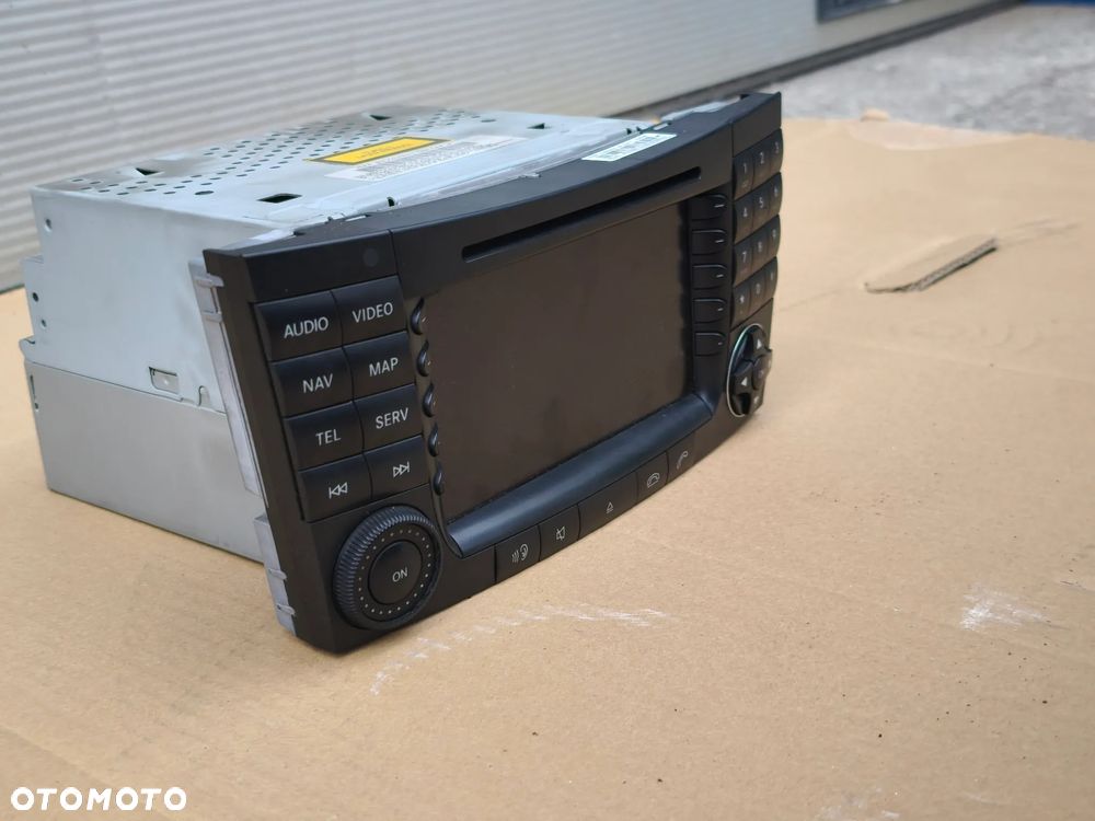 Radio Comand Mercedes e-klasa w211 CLS w219 a2118704789 - 3