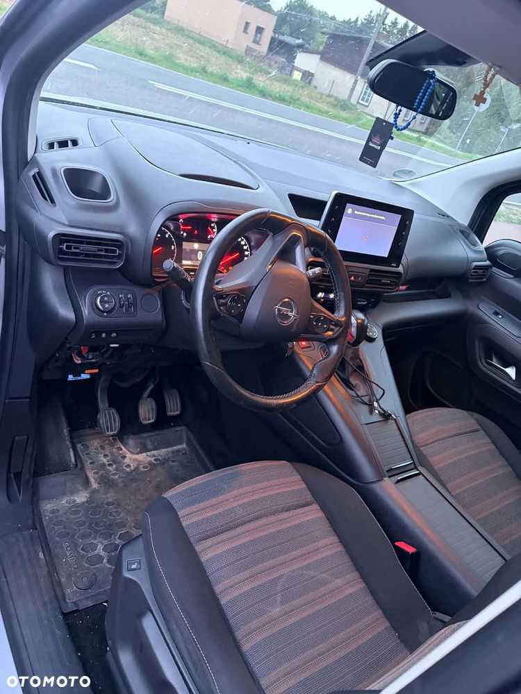 Opel Combo - 16