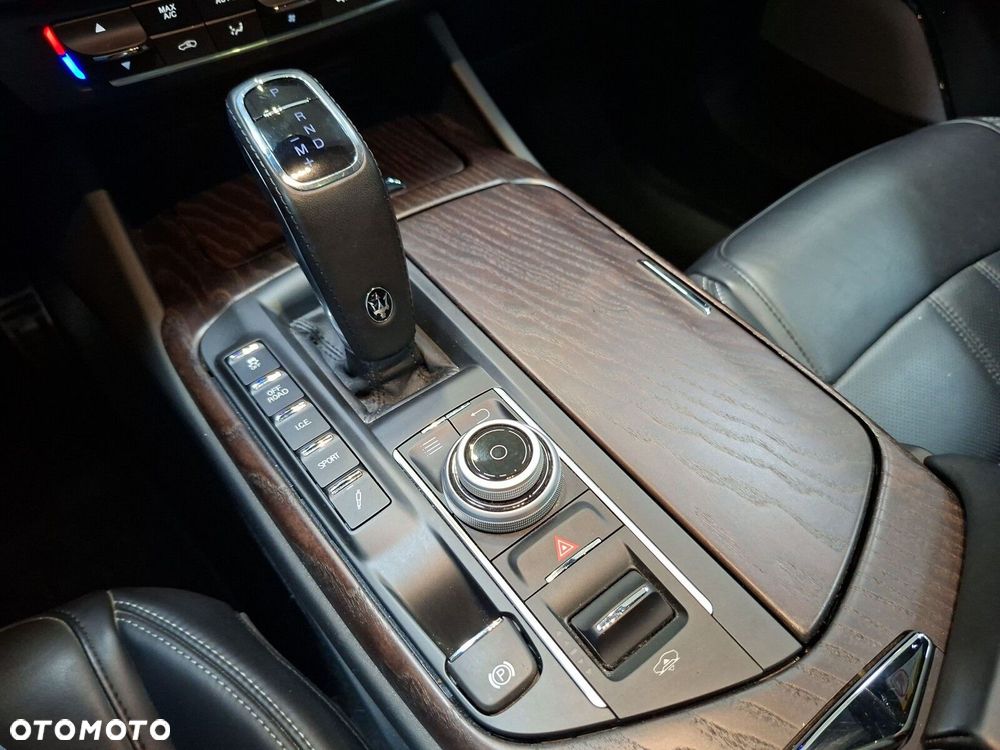 Maserati Levante - 17