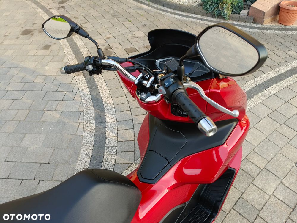 Honda PCX - 7