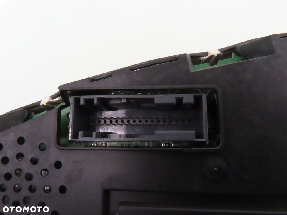 LICZNIK CONVERS + FORD S-MAX I 2.0 TDCi 7M2T10849CF - 2