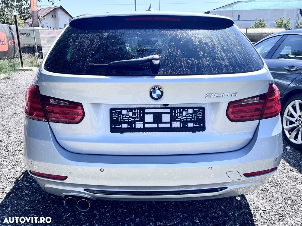 BMW Seria 3 320d Aut. Blue Performance Sport Line - 4