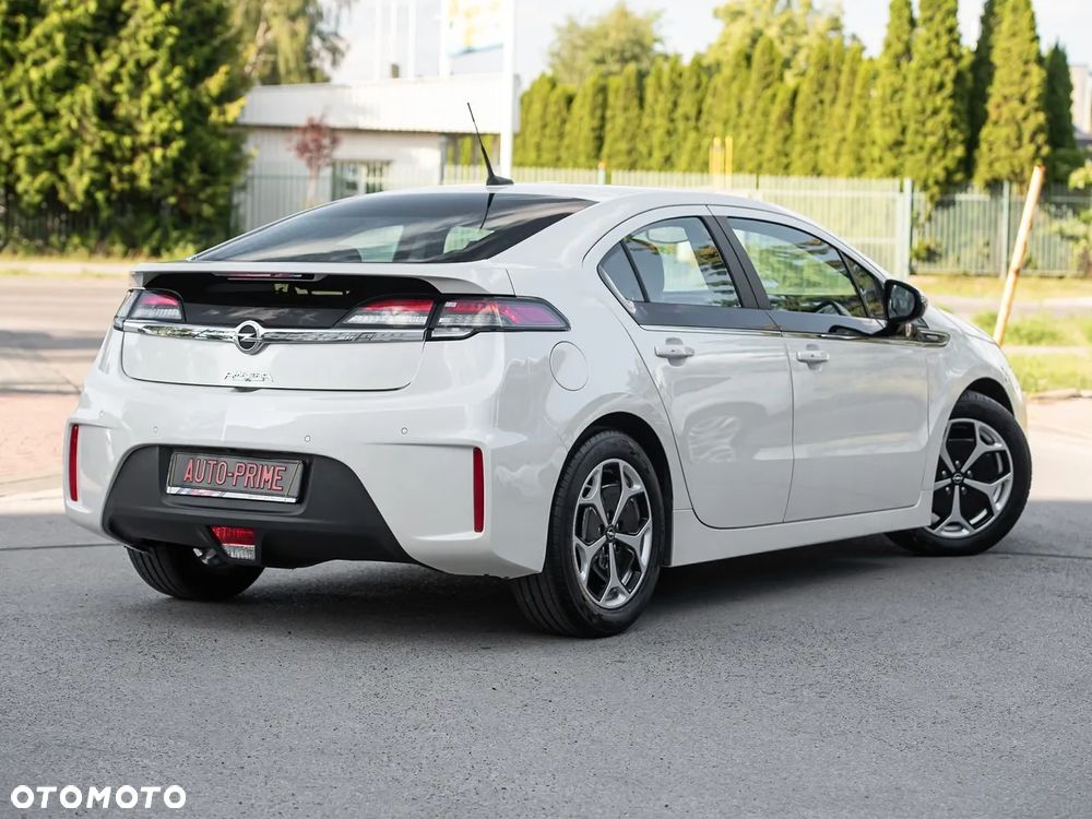 Opel Ampera - 13