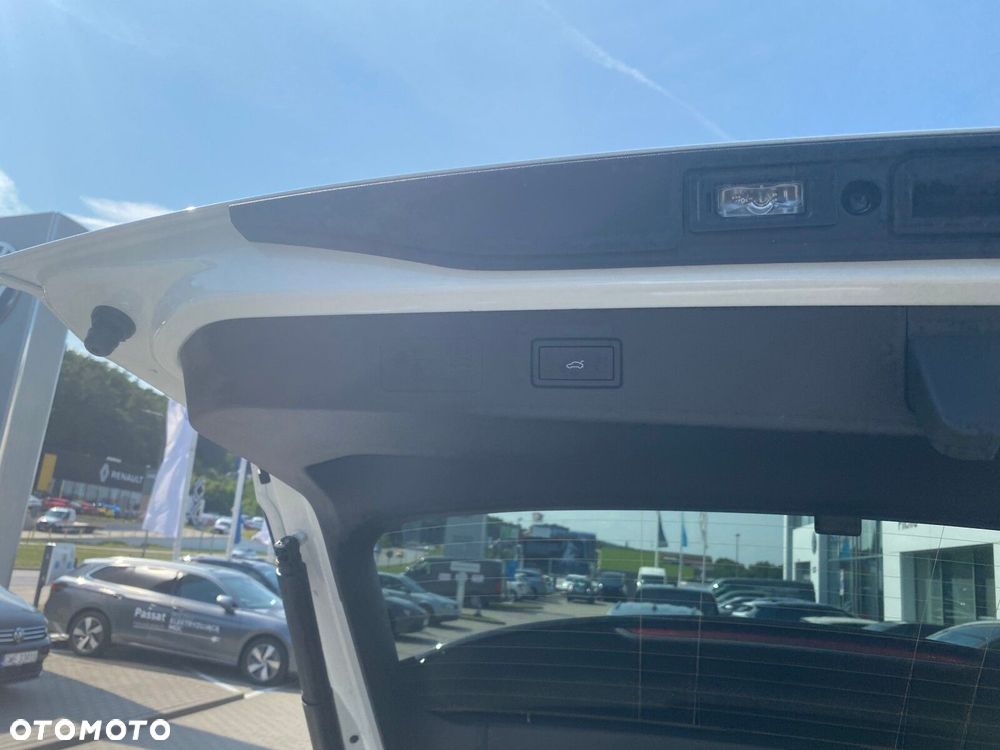 Volkswagen T-Roc 1.5 TSI Style DSG - 8