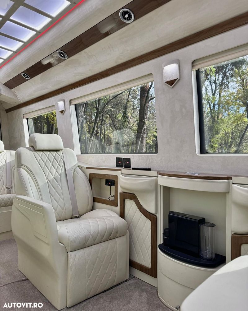 Mercedes-Benz Sprinter - 8