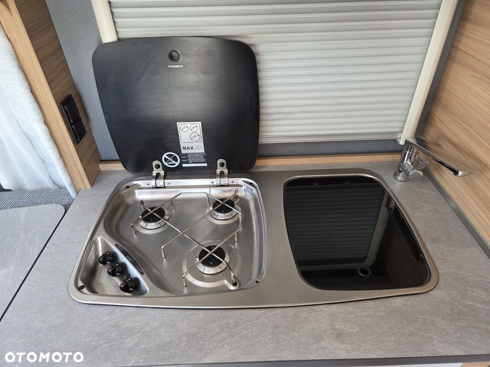 Dethleffs Camper 730FKR - 11