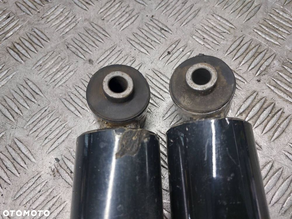 AMORTYZATOR TYŁ KOMPLET FORD MONDEO MK2 KOMBI - 4