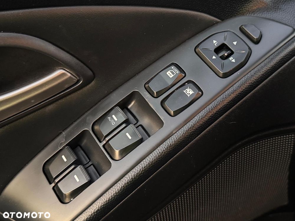 Hyundai ix35 2.0 CRDi Comfort 2WD - 30