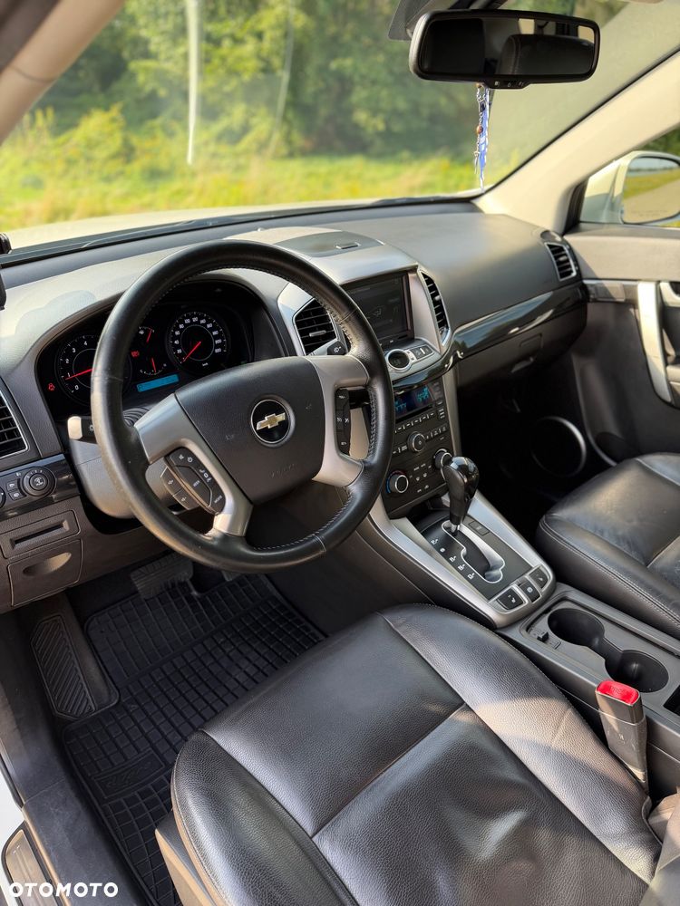 Chevrolet Captiva 2.4 AWD Automatik LT+ - 9