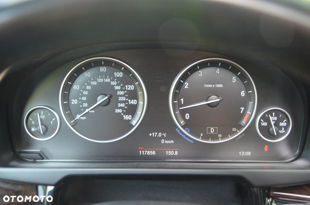 BMW X5 xDrive35i - 26