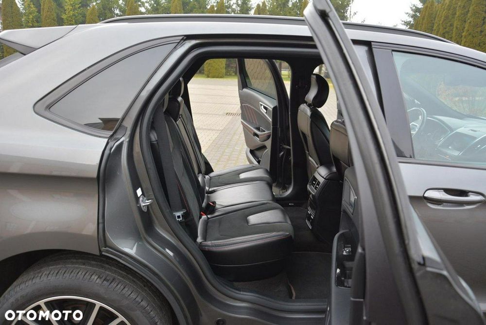 Ford Edge 2.0 EcoBlue Bi-Turbo 4x4 ST-LINE - 18
