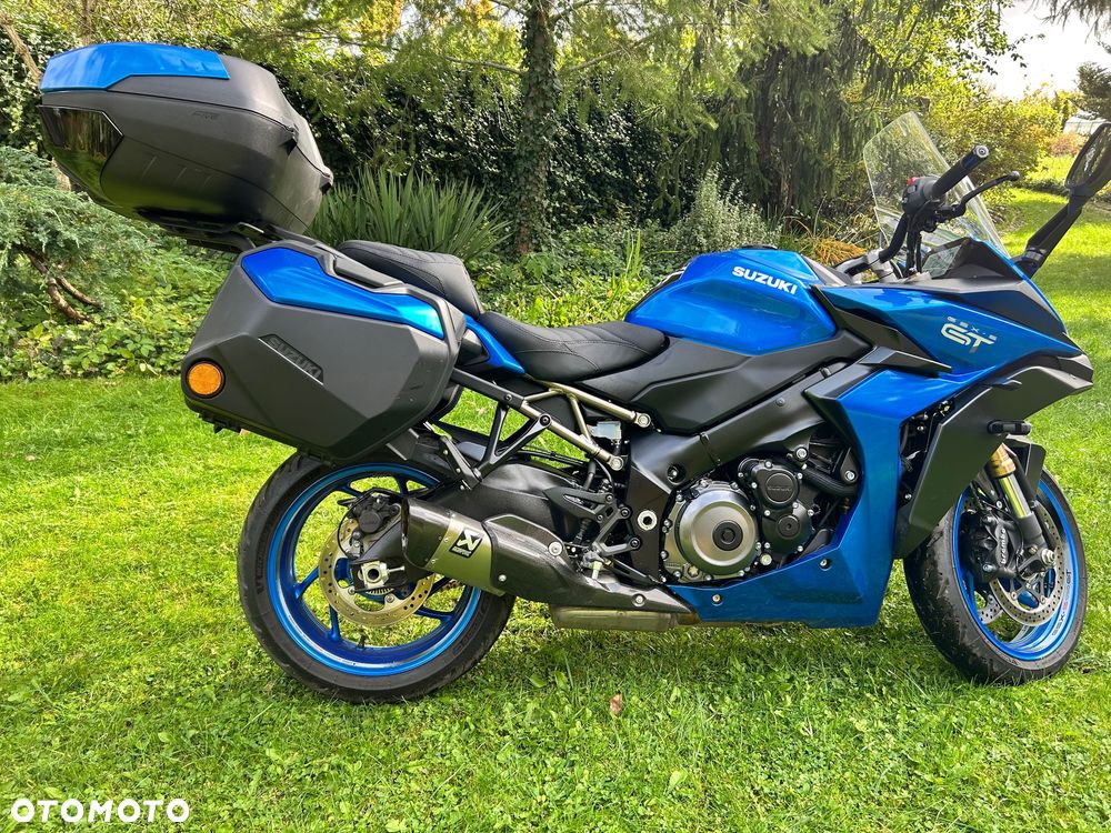 Suzuki GSX 1000 - 4