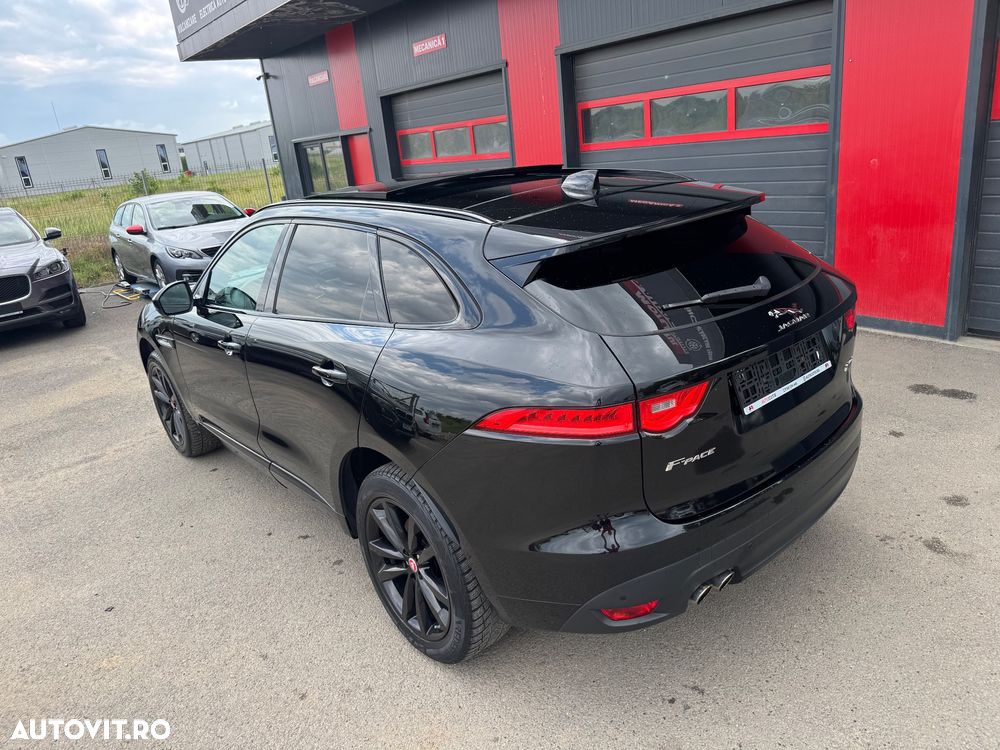 Jaguar F-Pace 20d AWD Aut. R-Sport - 13